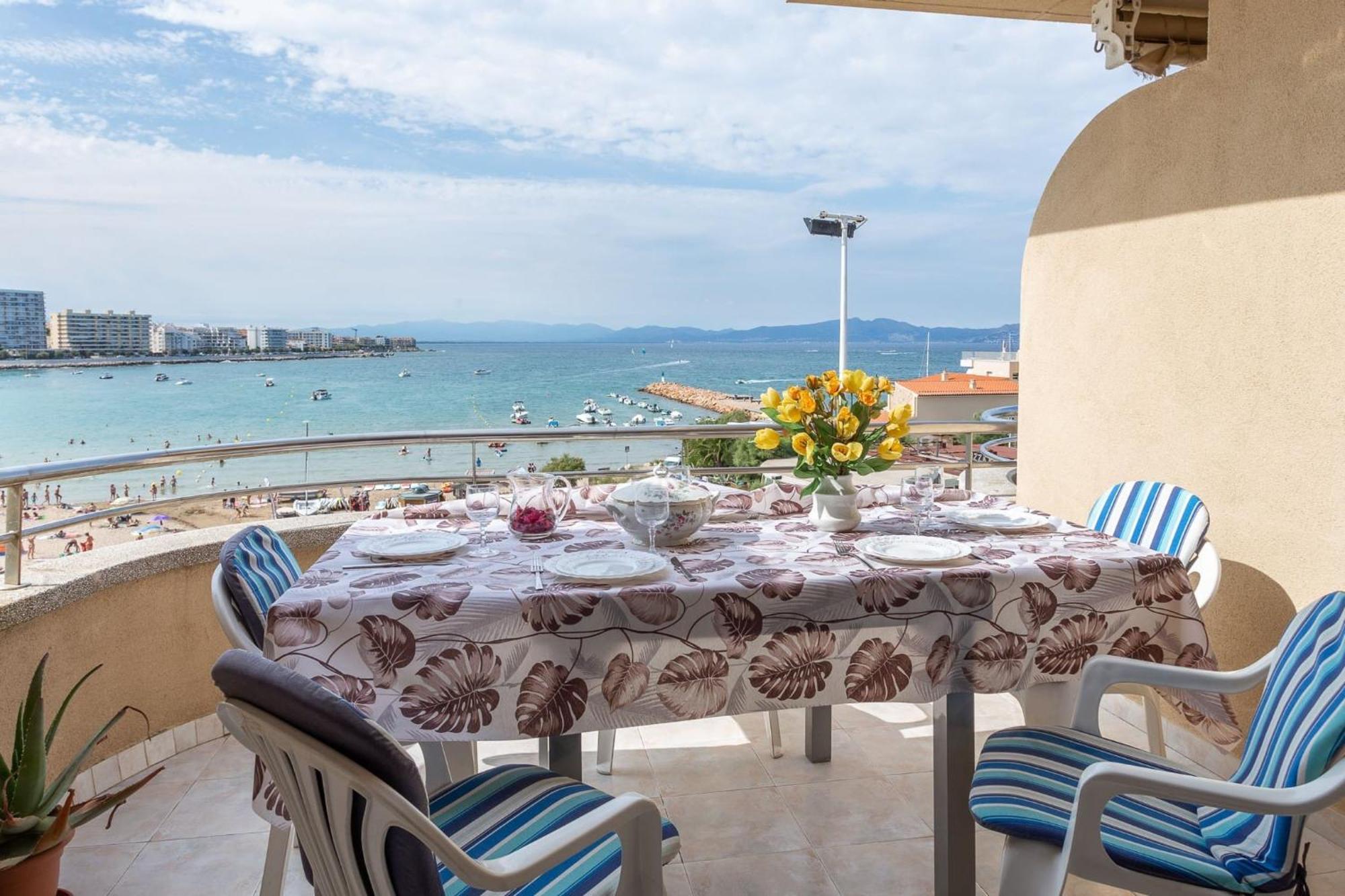 Apartamento Passeig Del Mar L' Escala Exterior foto